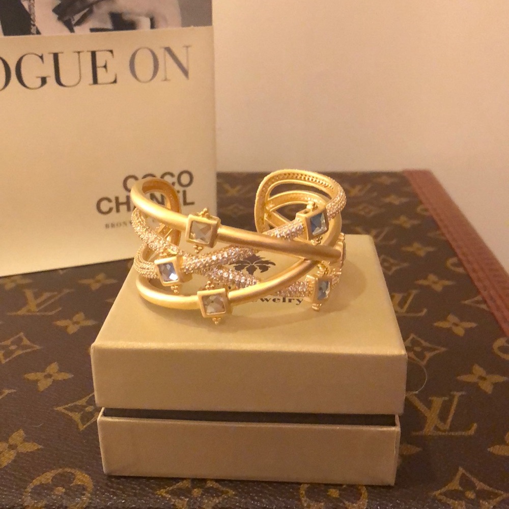 Freida Rothman bangle bracelet